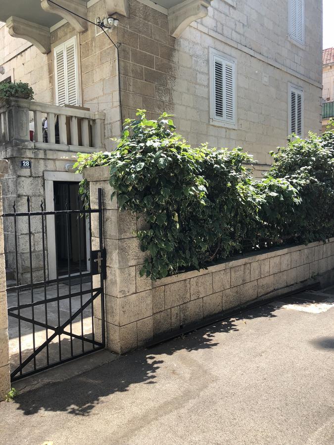 Stone House Apartment دوبروفينك المظهر الخارجي الصورة